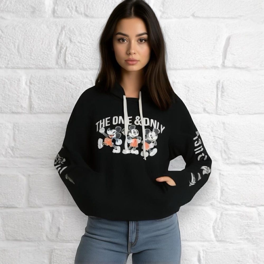 Women’s 2X Mickey Mouse “The One & Only” Cropped Black Pullover Hoodie